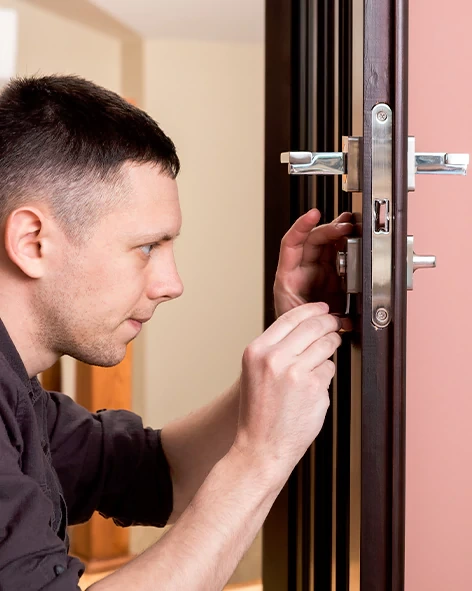 : Professional Locksmith For Commercial And Residential Locksmith Services in Fillmore, CA