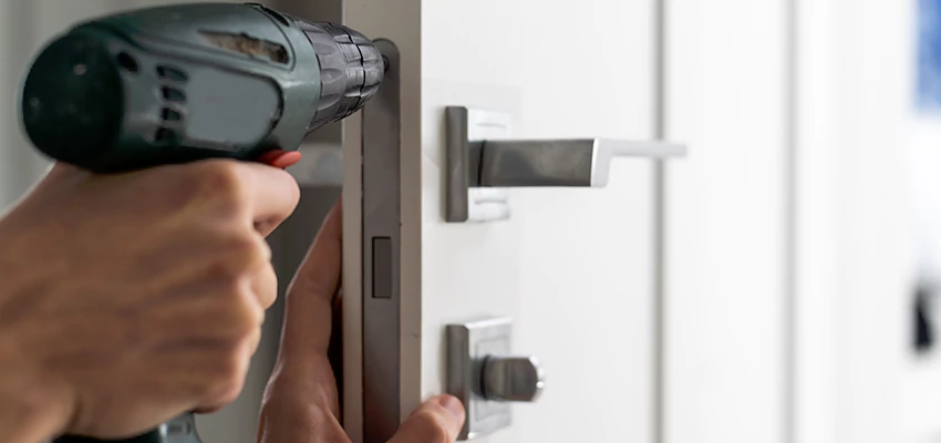Locksmith For Lock Replacement Near Me in Fillmore, CA