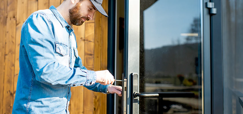 Frameless Glass Storefront Door Locks Replacement in Fillmore, CA