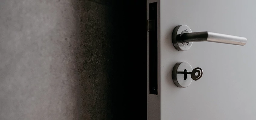 Front Door Handle Repair And Installation in Fillmore, CA